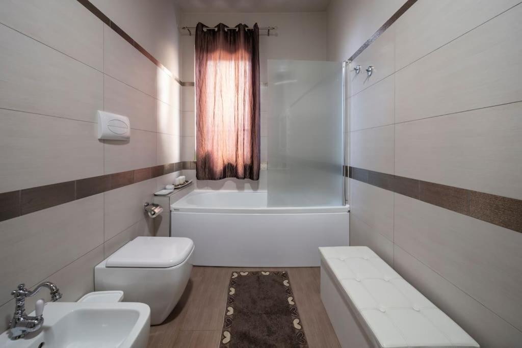 Gali Holidays Casa Vacanze Acquedolci Eksteriør billede